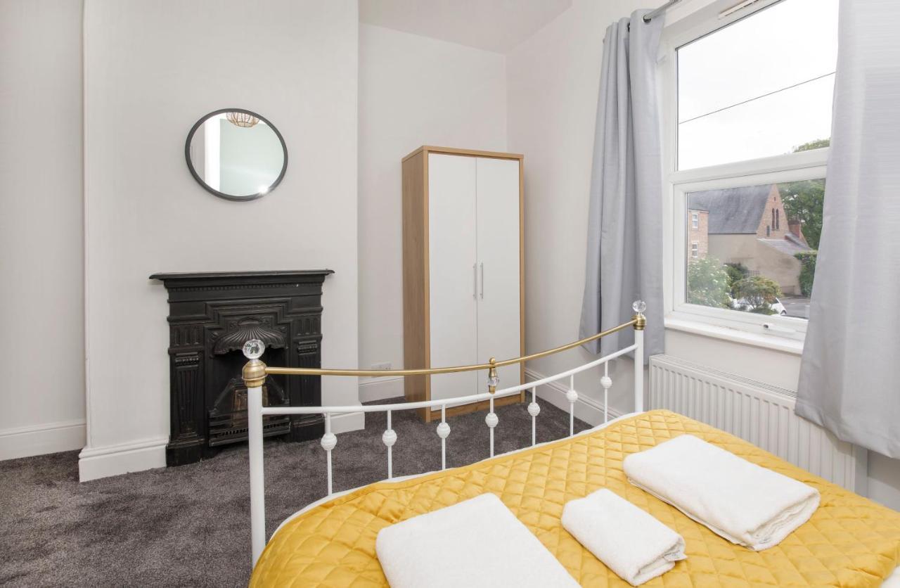 Falklands Street Centre House-free Parking York
